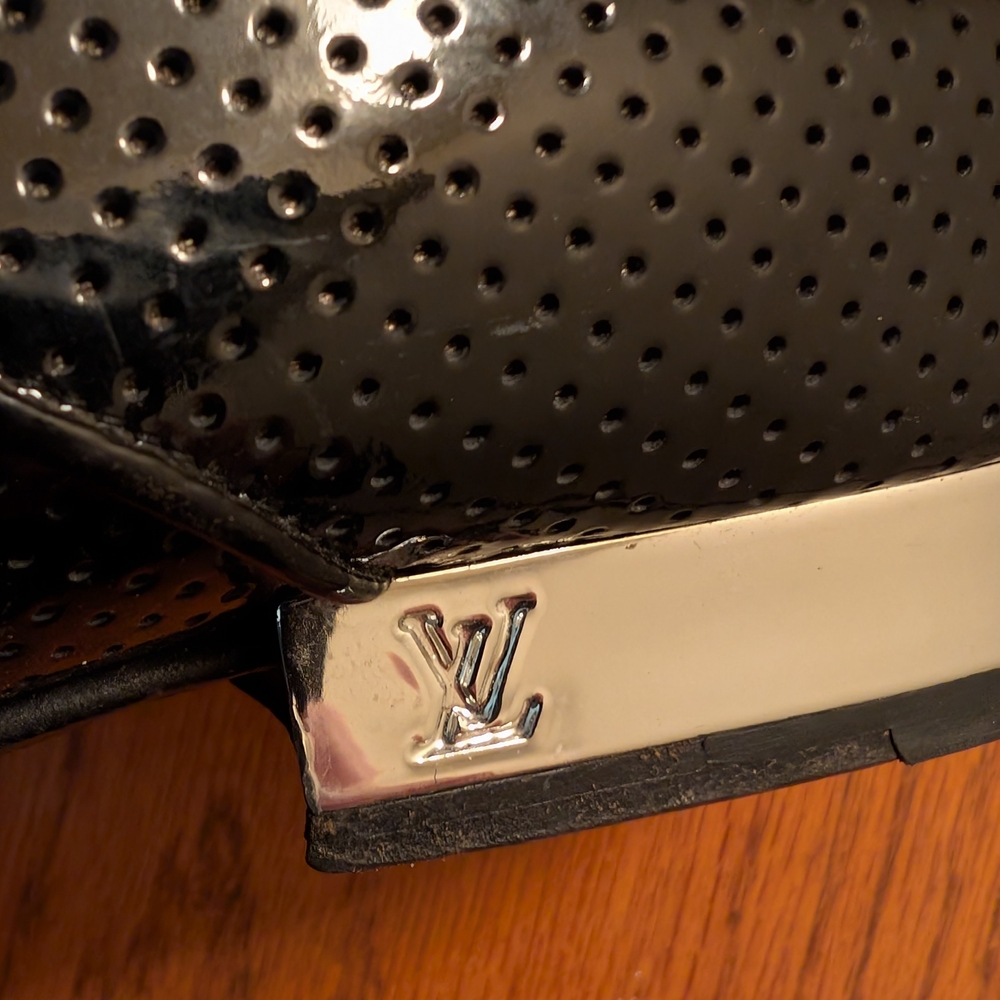 Louis Vuitton Black Patent Leather Lasercut Accents Oxfords - Picture 5 of 11